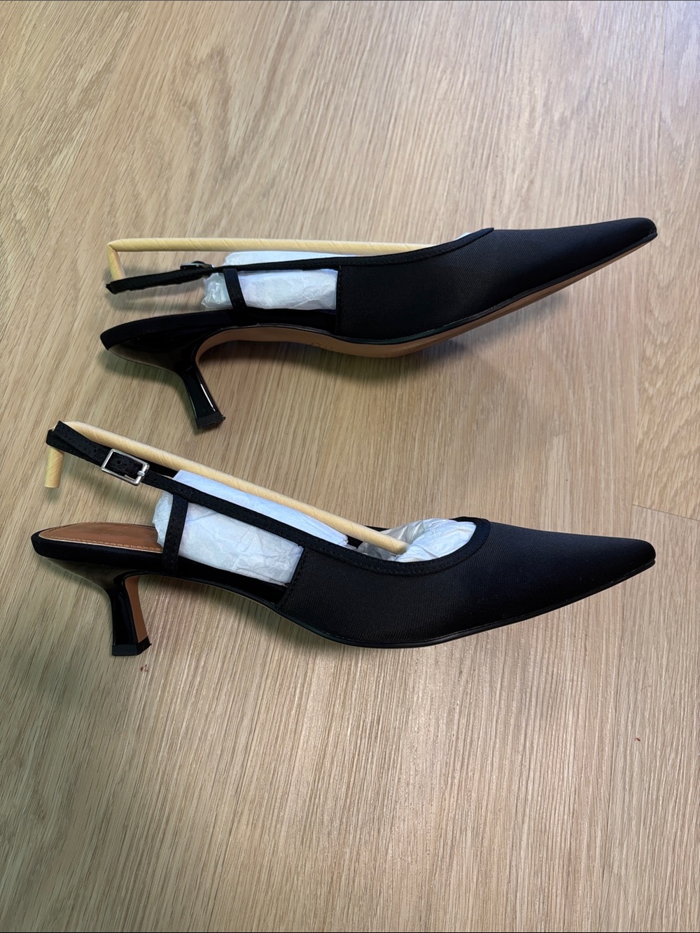 ASOS DESIGN Strut slingback kitten heeled shoes US 9 UK 7